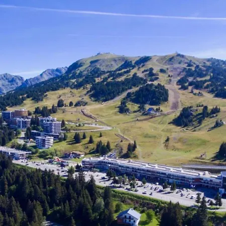 公寓 Cocoon A 100 M Des Pistes 尚鲁斯